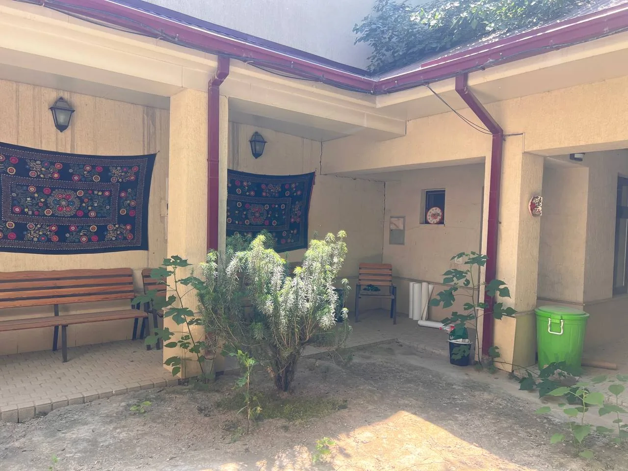 ijaraga-biznes-binosi-554m²-—-дархан-м.улугбекский-туман-1