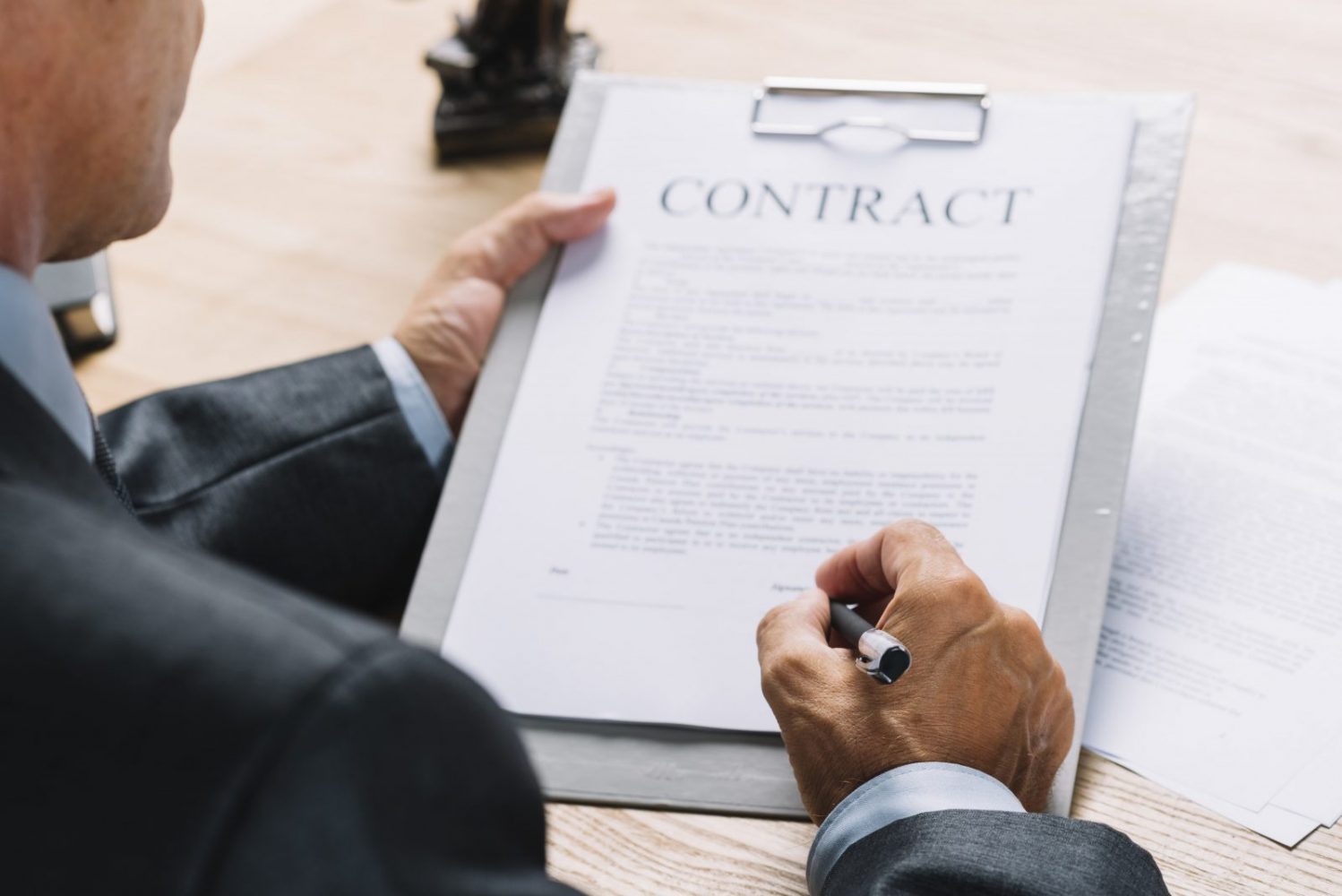 Ijara shartnomasi: O'zbekiston qonunchiligi va amaliy qo'llanma