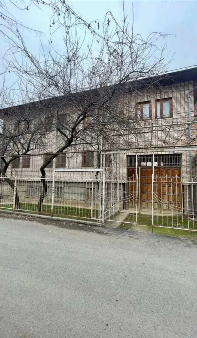 Sotuvga 6-xonali uy 467m² — ГОСТИНИЦА \"РОССИЯ\" — YAKKASAROY TUMANI TOSHKENT SHAXRI