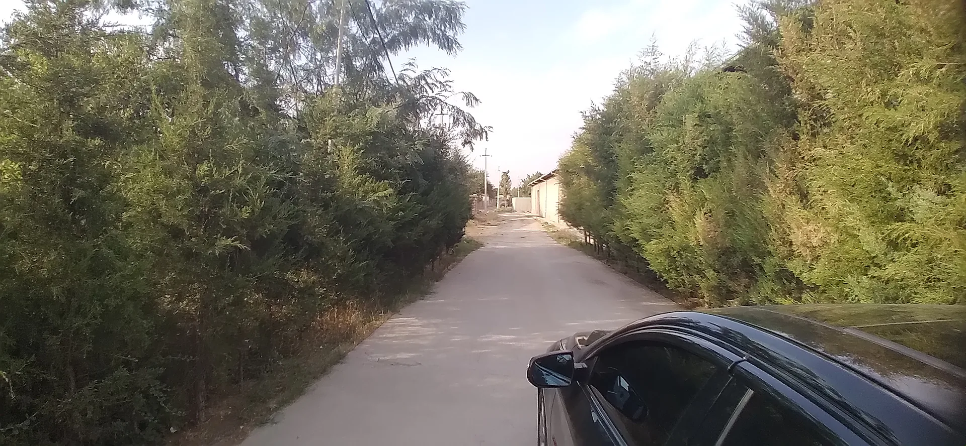 Sotuvga yer uchastkasi — улица Узумзар