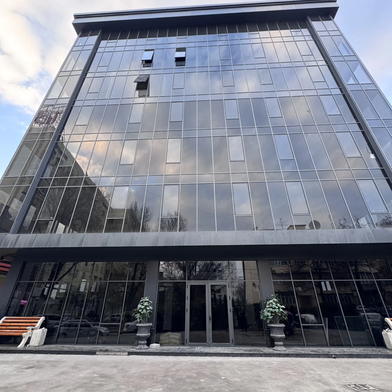 Ijaraga biznes binosi 160m² — метро Минор — YUNUSOBOD TUMANI TOSHKENT SHAXRI