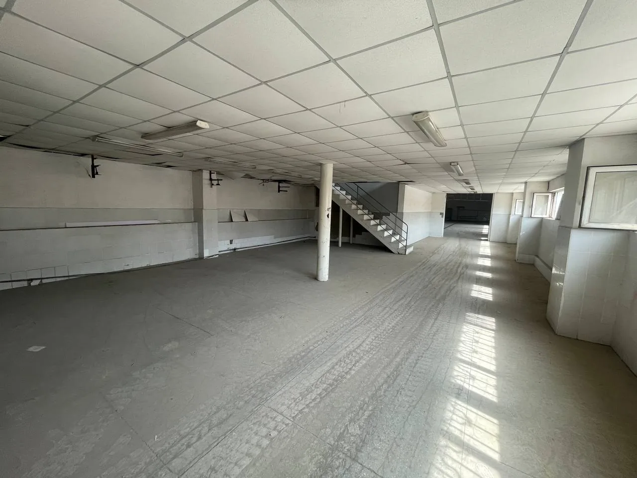 ijaraga-biznes-binosi-816m²-—-улица-олтин-топган-сергелийский-туман-4