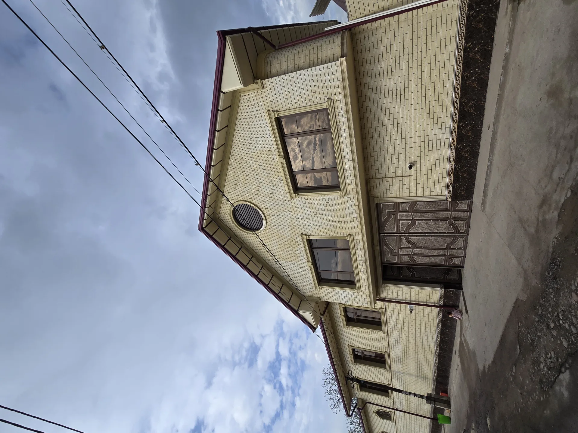 Xususiy uy, BEKTEMIR TUMANI, TOSHKENT SHAXRI — BEKTEMIR TUMANI, TOSHKENT SHAXRI