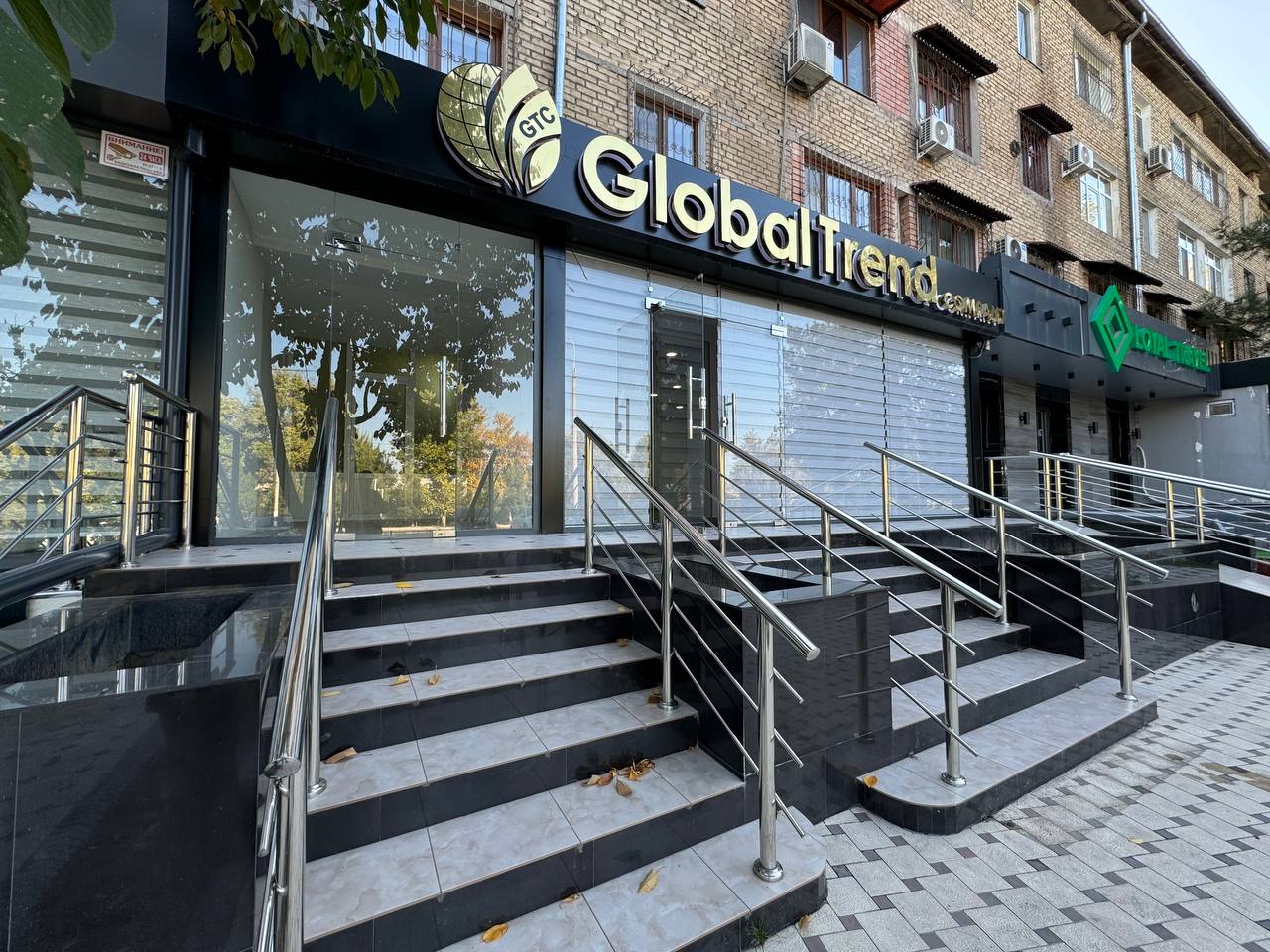4 xonali tijorat obyekti 130 m² — ijaraga — SHAYXONTOXUR TUMANI TOSHKENT SHAXRI