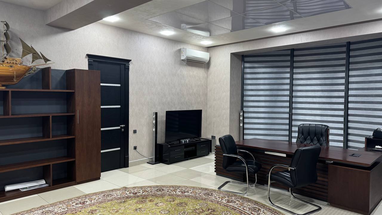 5 xonali tijorat obyekti 550 m² — ijaraga — MIROBOD TUMANI TOSHKENT SHAXRI