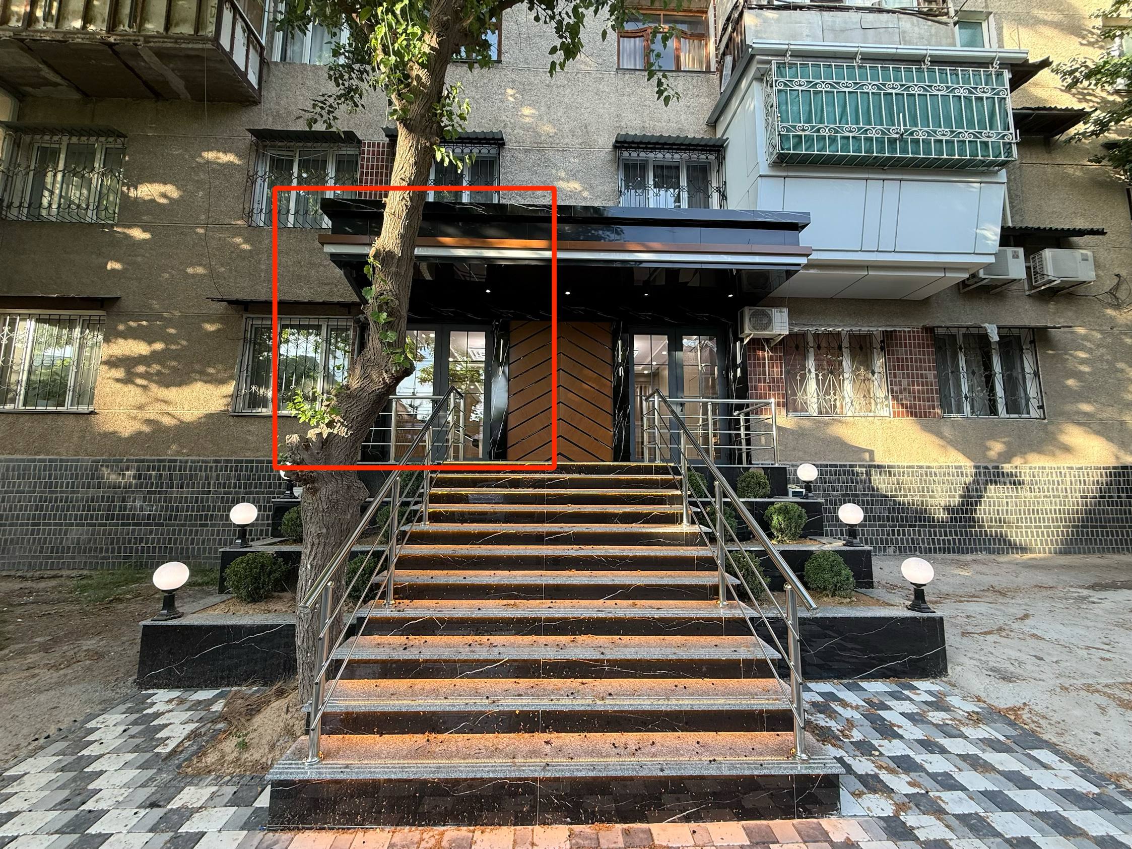 Tijorat obyekti 40 m² — YAKKASAROY TUMANI TOSHKENT SHAXRI