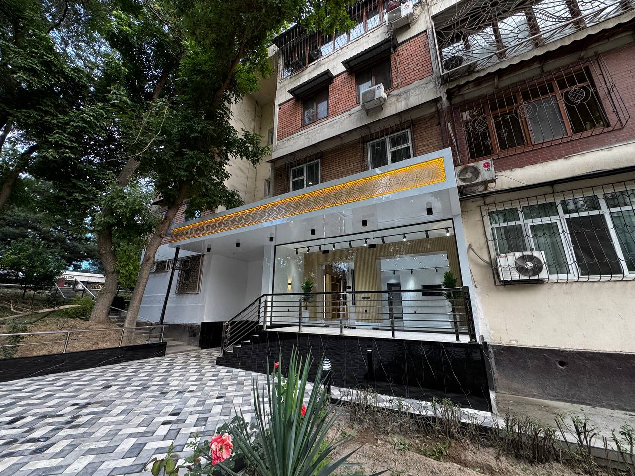 3 xonali tijorat obyekti 90 m² — ijaraga — YUNUSOBOD TUMANI TOSHKENT SHAXRI