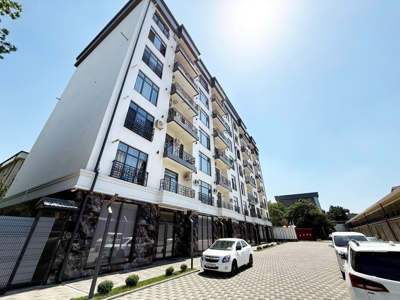 7 xonali tijorat obyekti 184 m² — sotiladi — YASHNOBOD TUMANI TOSHKENT SHAXRI