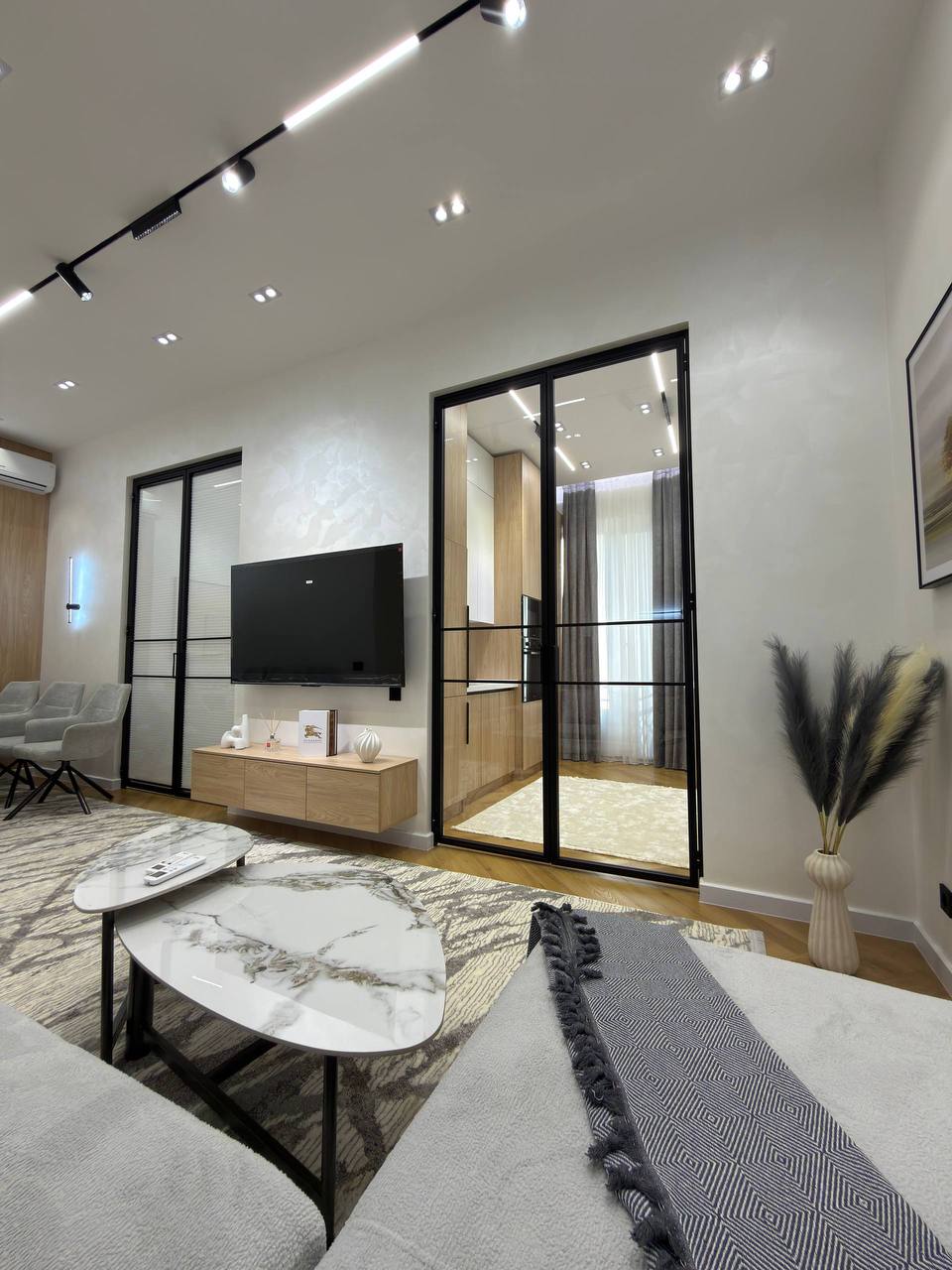 2 xonali kvartira 50 m² — sotiladi · Сайрам авеню — MIRZO ULUG‘BEK TUMANI, TOSHKENT SHAXRI — 4