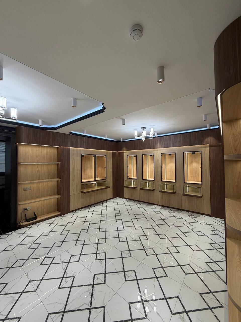 Tijorat obyekti 100 m² — sotiladi — MIROBOD TUMANI, TOSHKENT SHAXRI — 5