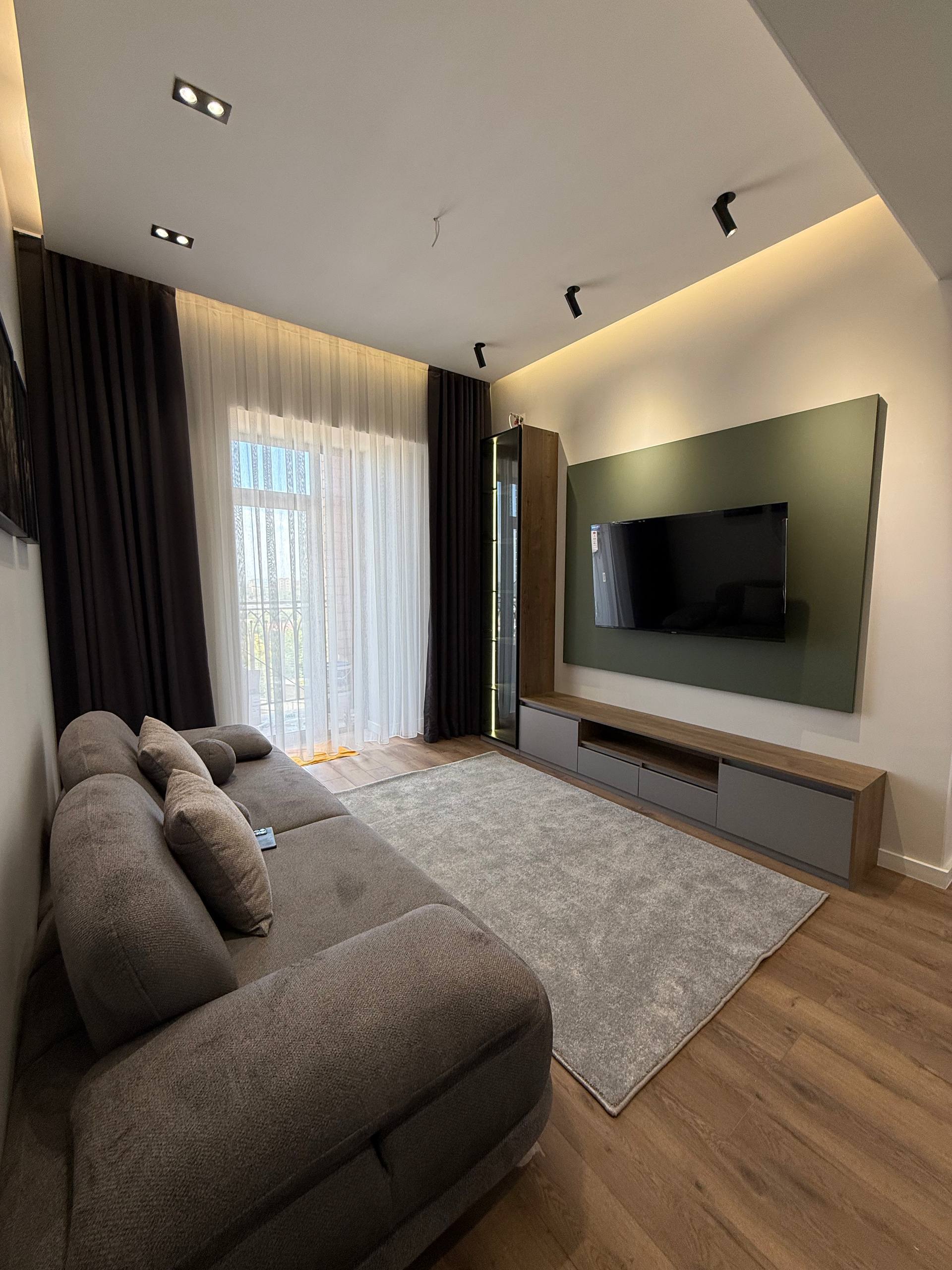 3 xonali kvartira, Mirzo Ulug'bek — Parkent Avenue — MIRZO ULUGBEK DISTRICT TASHKENT CITY
