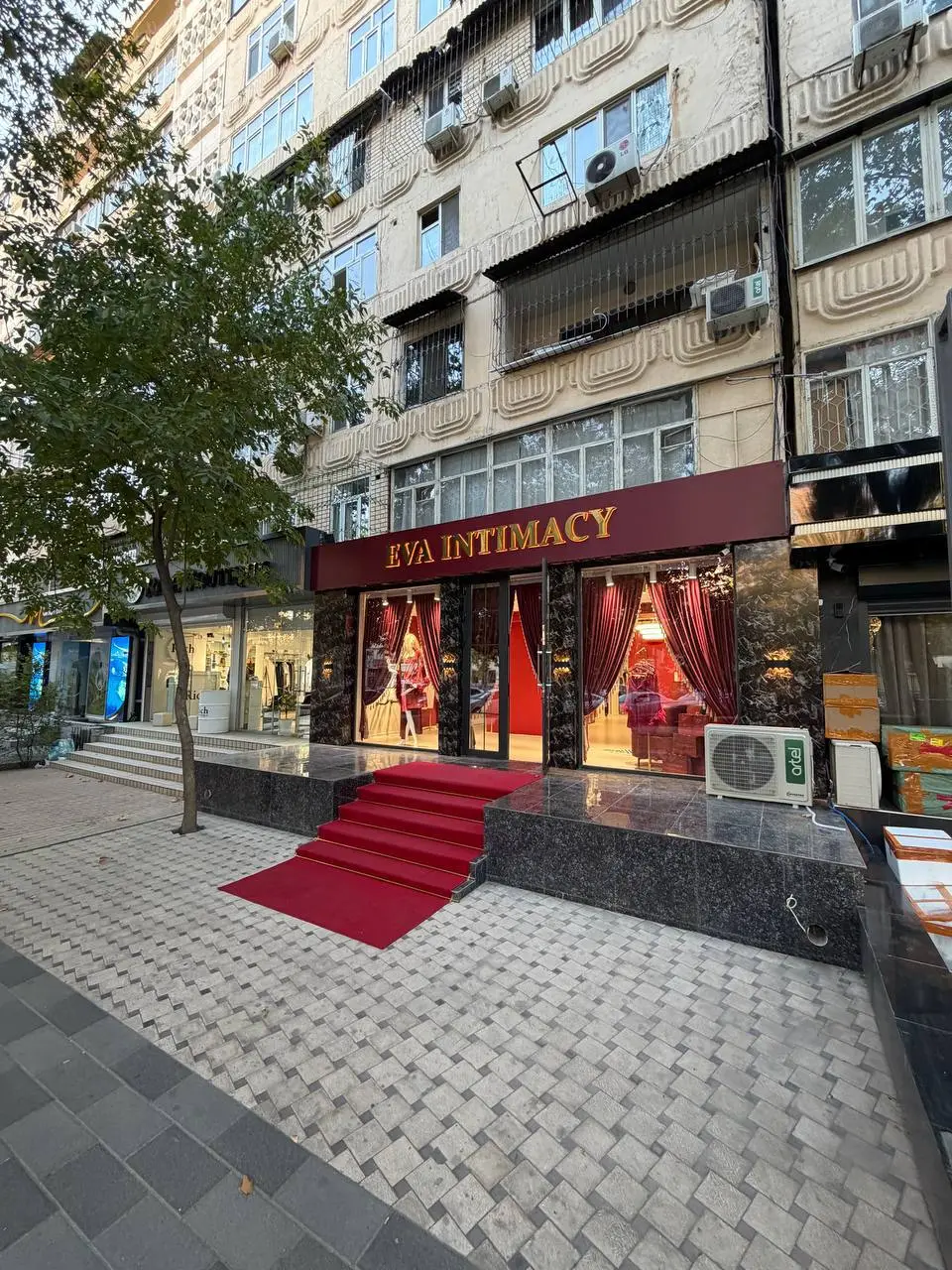 Tijorat maydoni, Yakkasaroy — YAKKASAROY TUMANI TOSHKENT SHAXRI