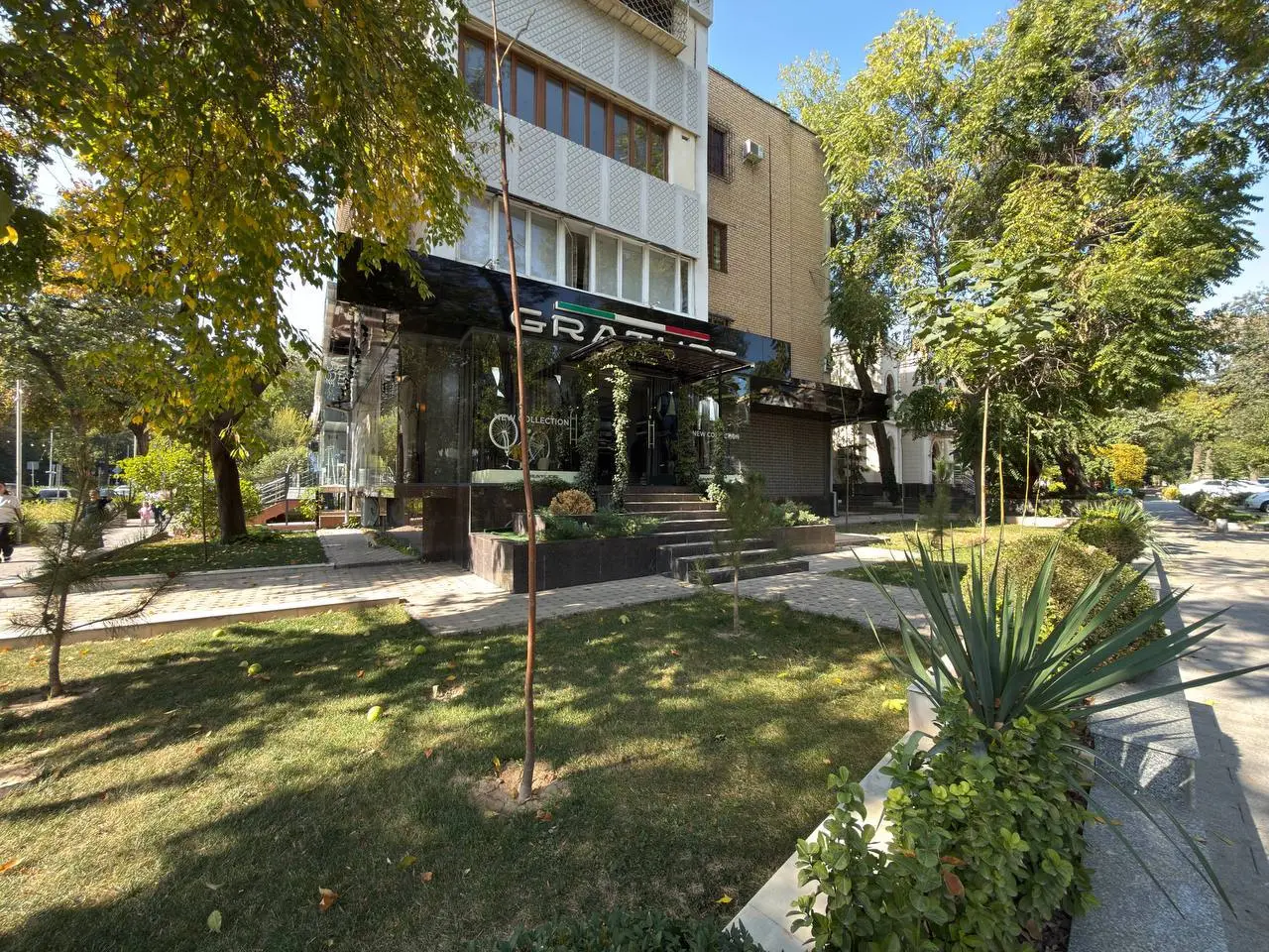 tijorat-maydoni,-mirzo-ulug'bek-mirzo-ulug‘bek-tumani-1