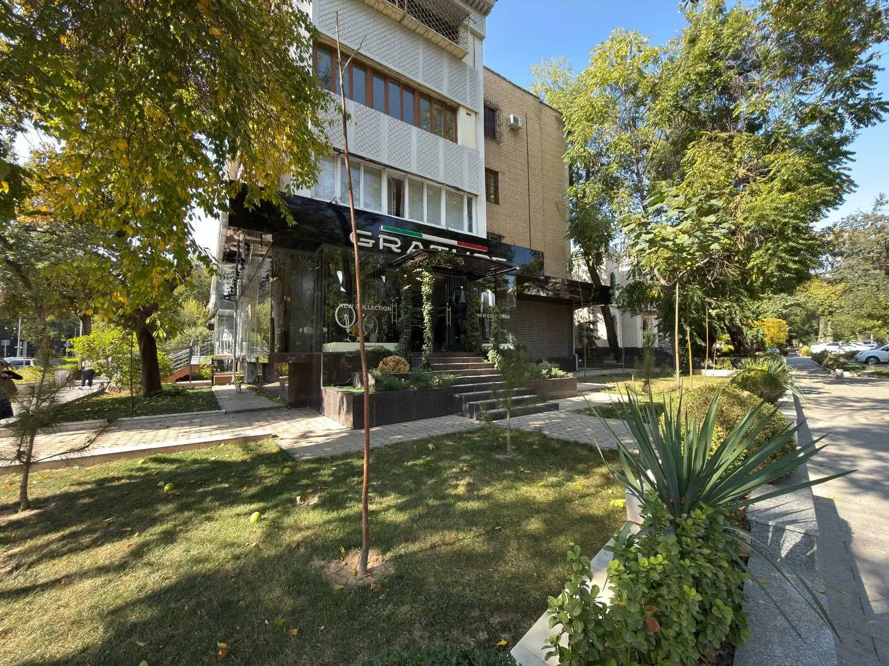 tijorat-maydoni,-mirzo-ulug'bek-mirzo-ulug‘bek-tumani-2