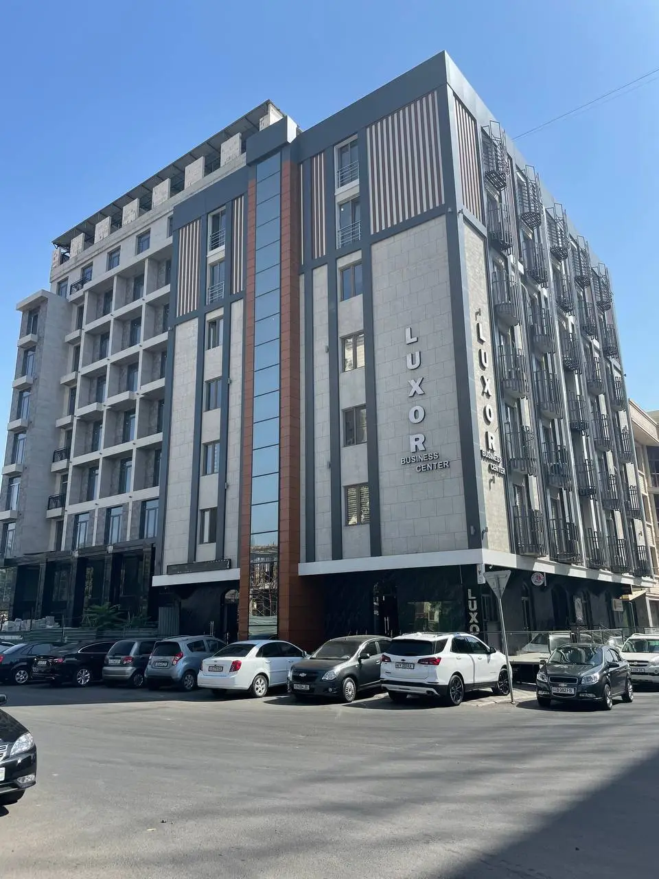 Biznes markaz, Yakkasaroy tumani — YAKKASAROY TUMANI TOSHKENT SHAXRI