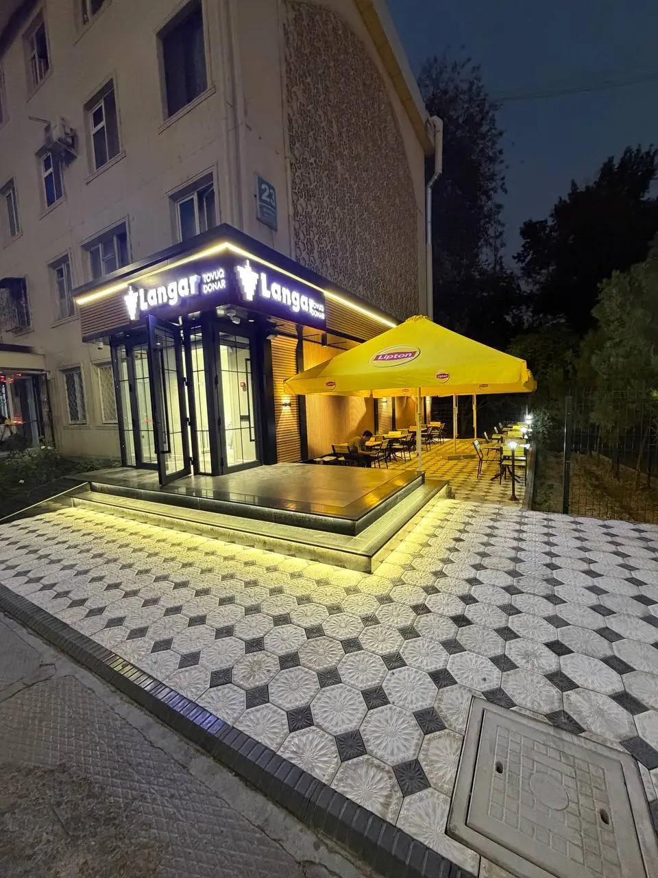 55 m² tijorat binosi, Yakkasaroy — YAKKASAROY TUMANI TOSHKENT SHAXRI