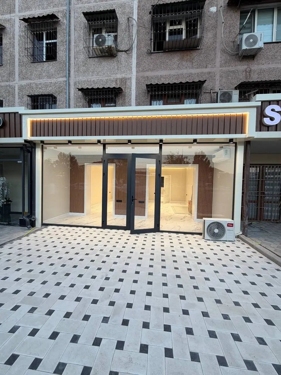 90 m² tijorat binosi, Shayxontoxur — SHAYXONTOXUR TUMANI TOSHKENT SHAXRI