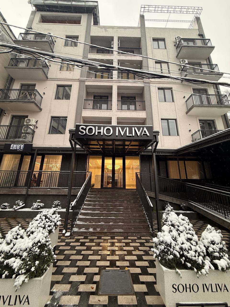 Tijorat obyekti 120 m² — sotiladi — YAKKASAROY TUMANI, TOSHKENT SHAXRI