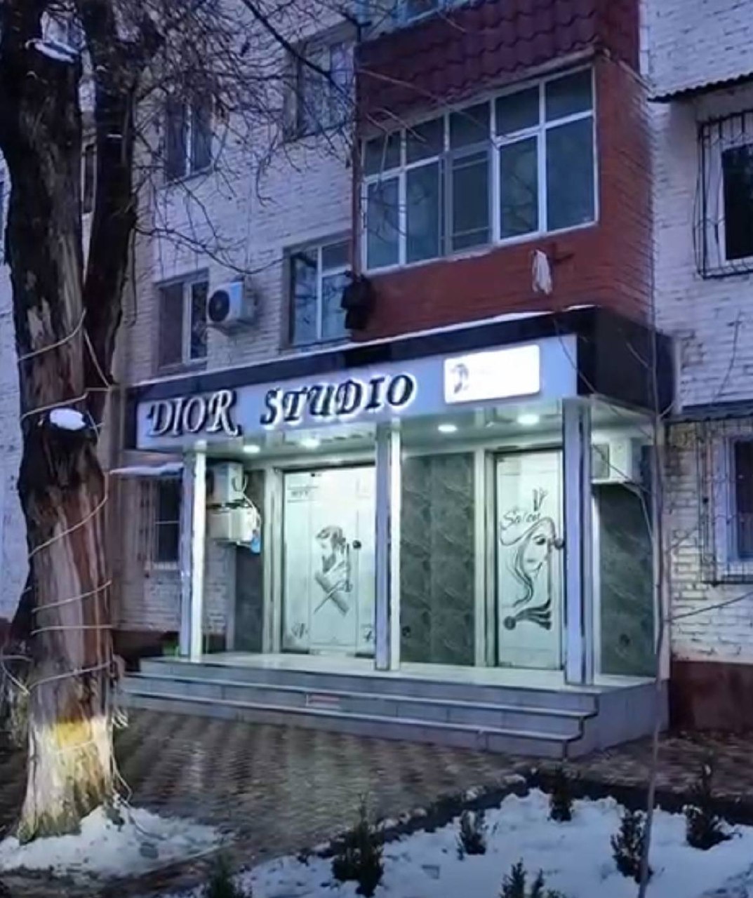 Tijorat obyekti 40 m² — sotiladi — SHAYXONTOXUR TUMANI, TOSHKENT SHAXRI