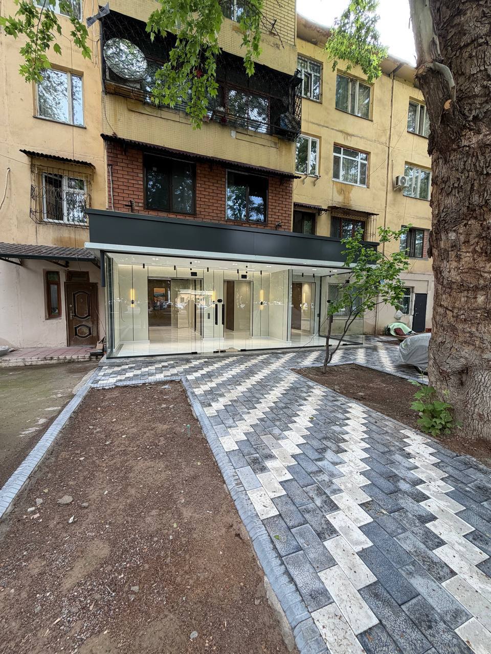 3 xonali tijorat obyekti 60 m² — ijaraga — CHILONZOR TUMANI, TOSHKENT SHAXRI