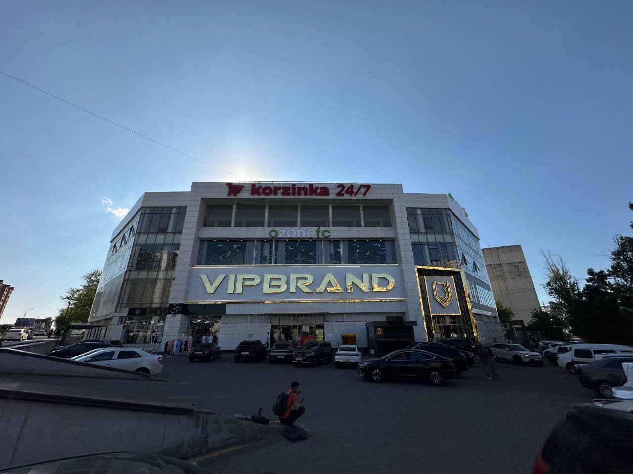 Tijorat obyekti 1500 m² — sotiladi — YASHNOBOD TUMANI TOSHKENT SHAXRI