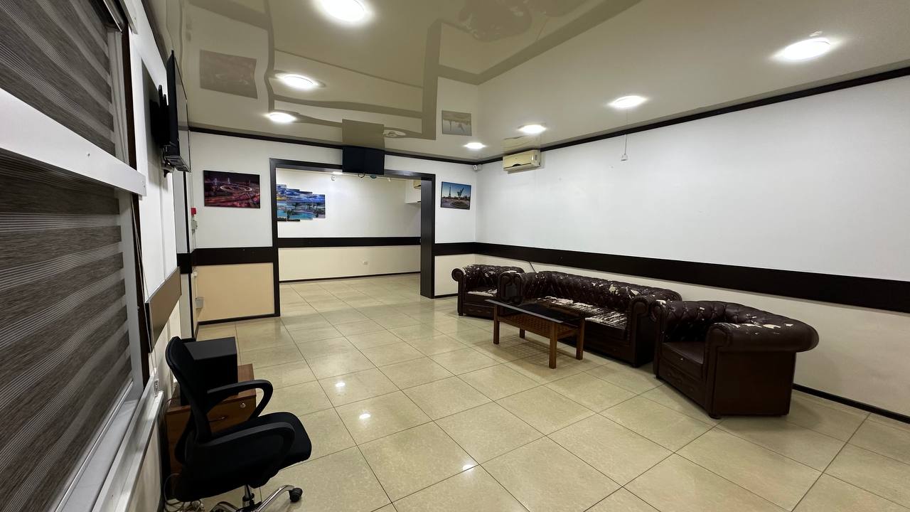Tijorat obyekti 127 m² — ijaraga — YAKKASAROY TUMANI, TOSHKENT SHAXRI