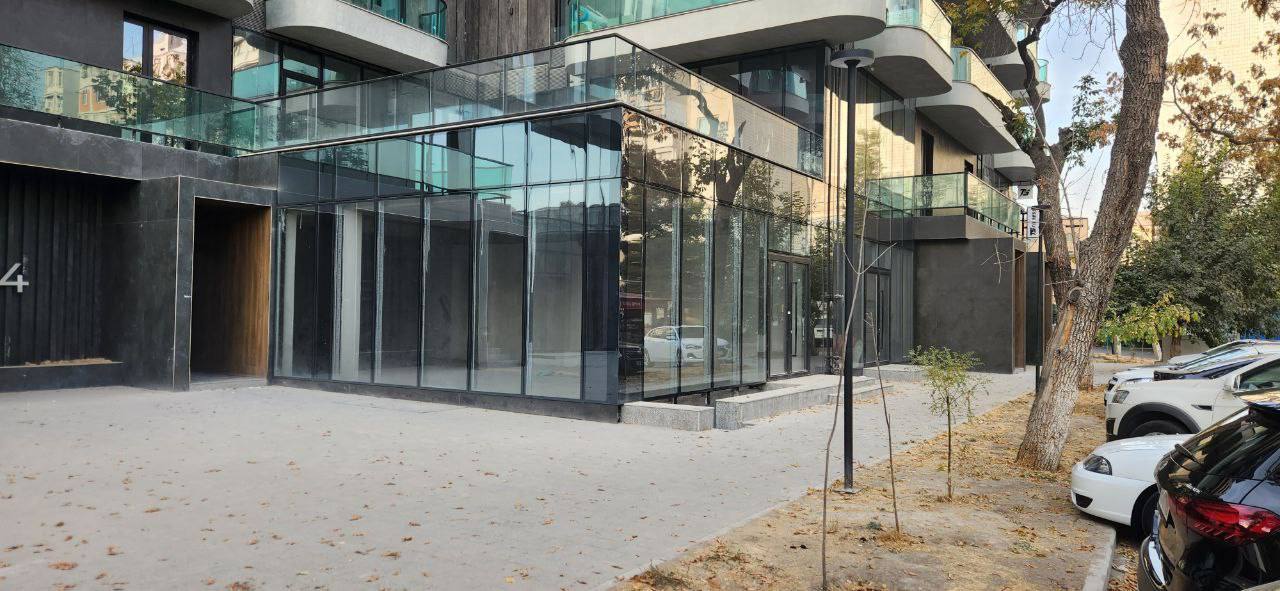 Tijorat obyekti 323 m² — ijaraga · Parkwood — YAKKASAROY TUMANI, TOSHKENT SHAXRI — 2