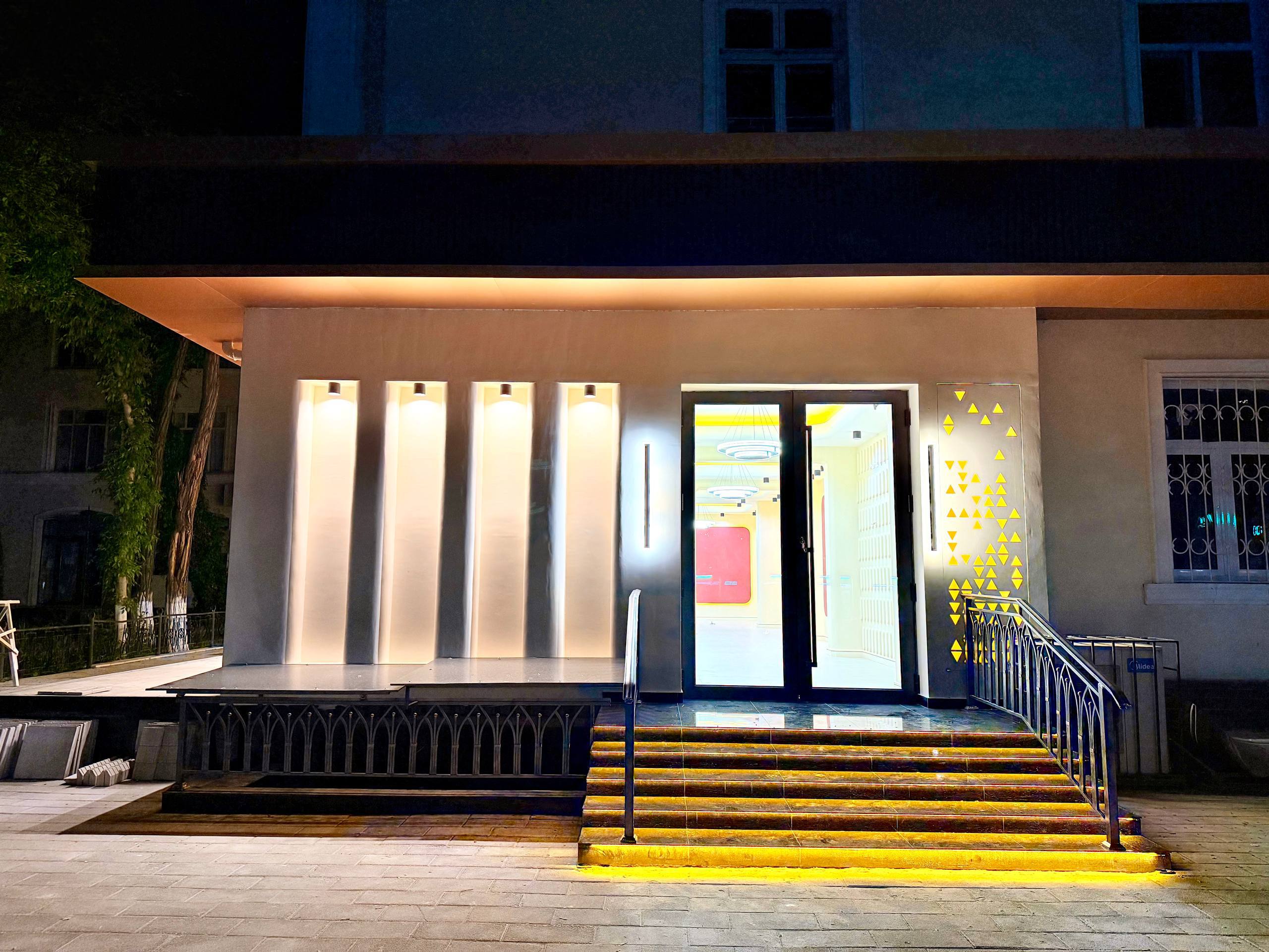 Tijorat obyekti 100 m² — YAKKASAROY TUMANI, TOSHKENT SHAXRI