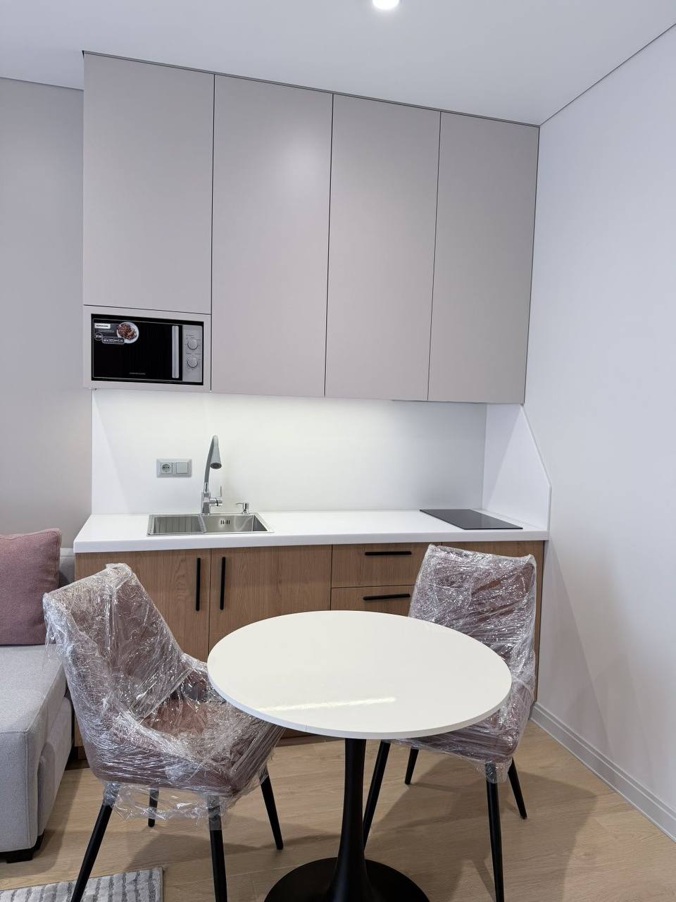 1-xonali-kvartira-28-m²-—-sotiladi-·-darkhan-residence-mirzo-ulug‘bek-tumani-4