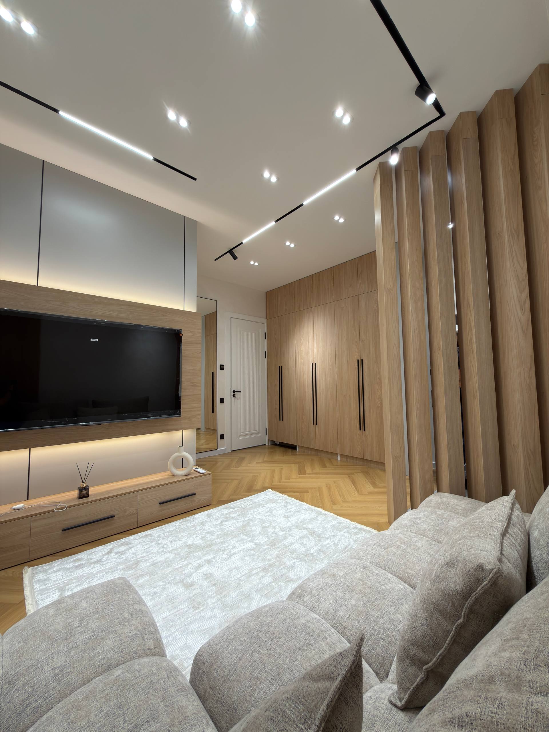 3 xonali kvartira 64 m² — sotiladi — MIROBOD DISTRICT TASHKENT CITY