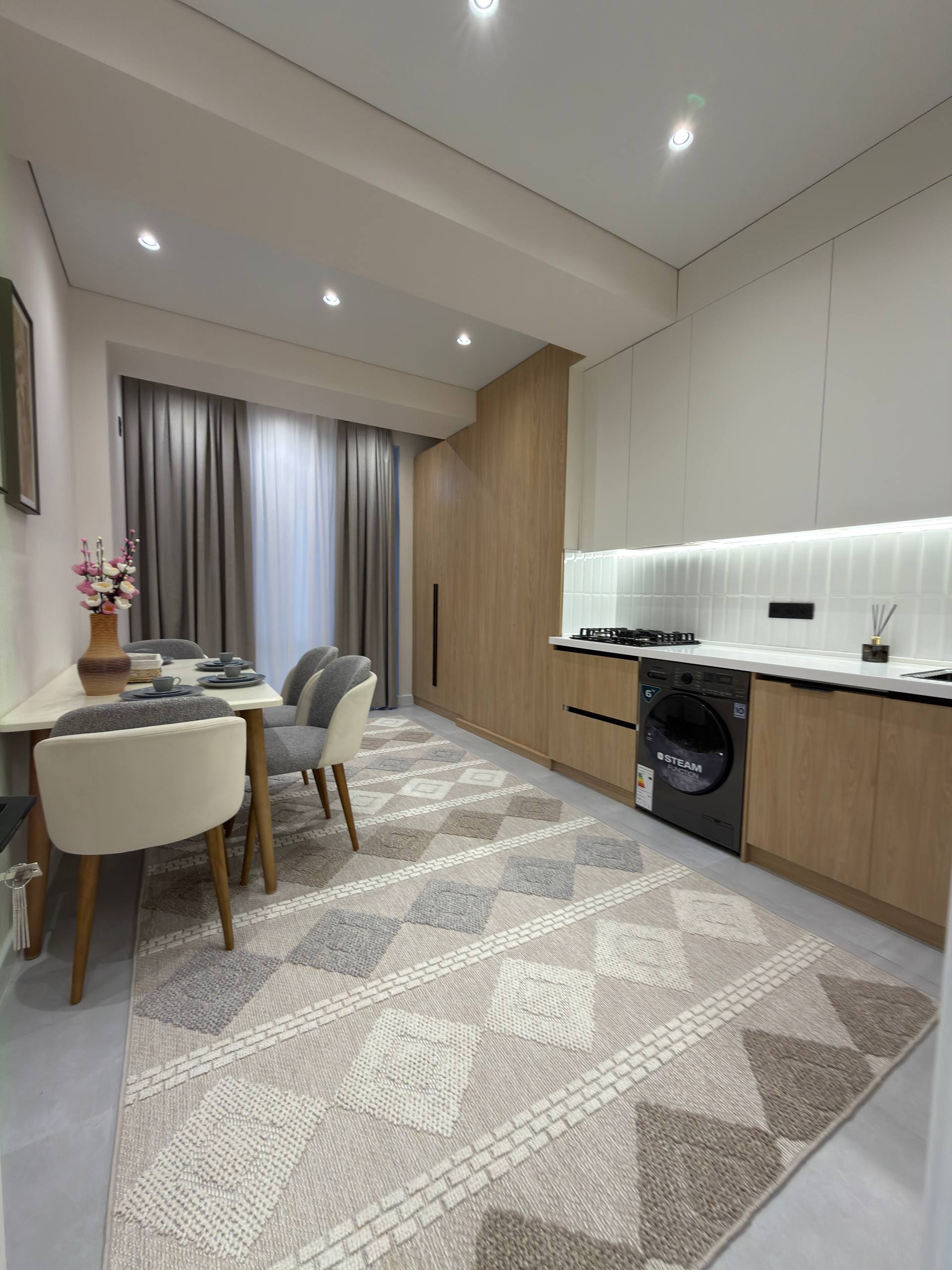 3 xonali kvartira 5 m² — sotiladi · Сити Мол? — YAKKASAROY TUMANI TOSHKENT SHAXRI