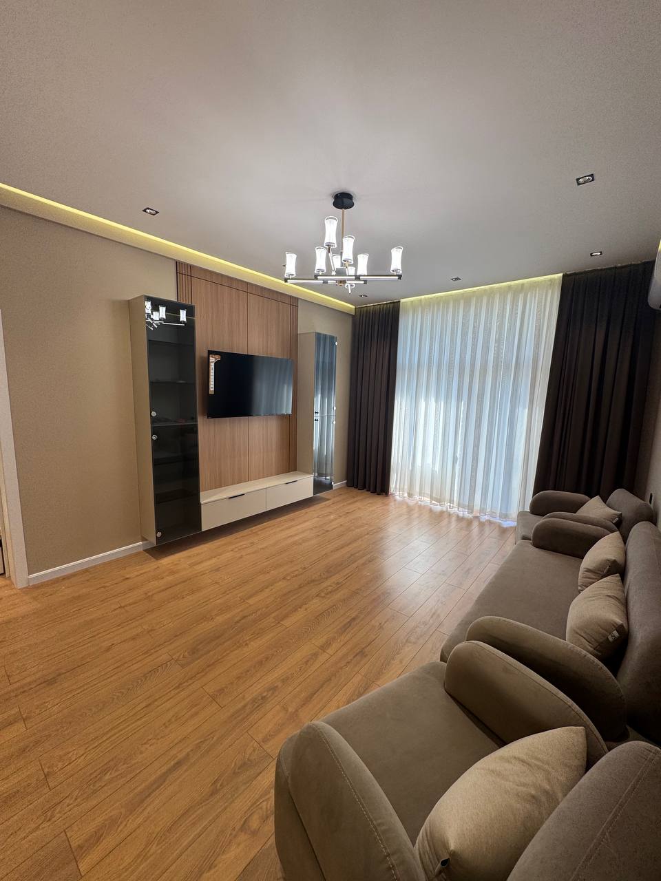 3 xonali kvartira 83 m² — sotiladi · Moderno — YAKKASAROY TUMANI, TOSHKENT SHAXRI — 2