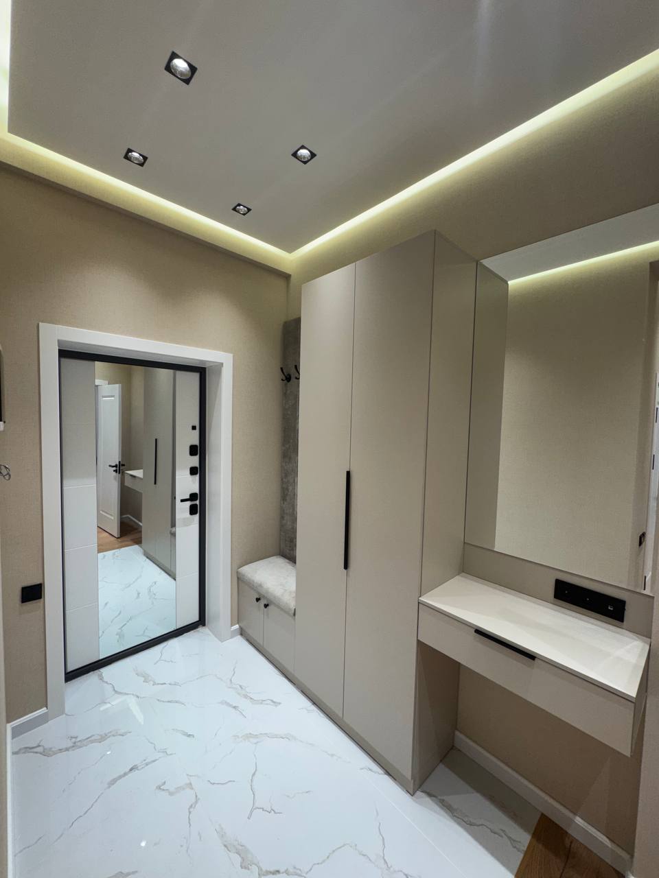 3 xonali kvartira 83 m² — sotiladi · Moderno — YAKKASAROY TUMANI, TOSHKENT SHAXRI